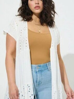 TORRID White Eyelet Maxi Kimono Open Front Tie Cotton Plus Size 1X